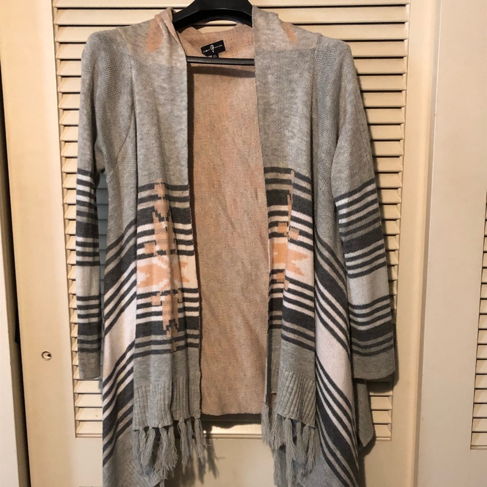 Cute open-front alpine-style cardi/sweater XXL